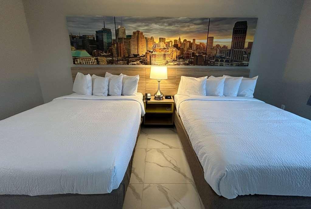 Days Inn By Wyndham Staten Island New York City Room photo