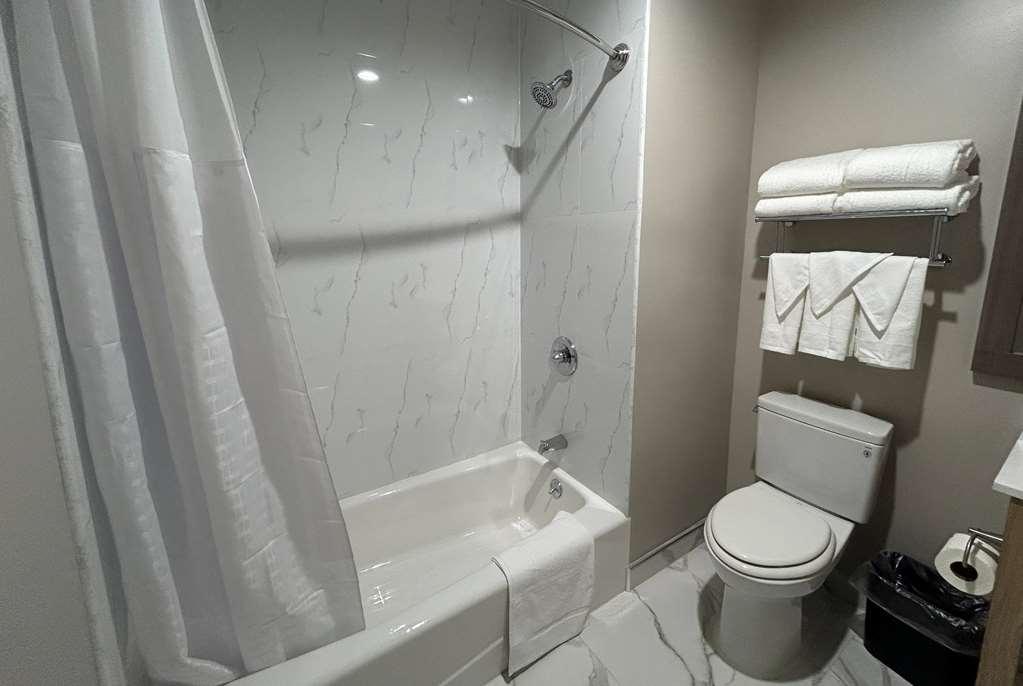 Days Inn By Wyndham Staten Island New York City Room photo