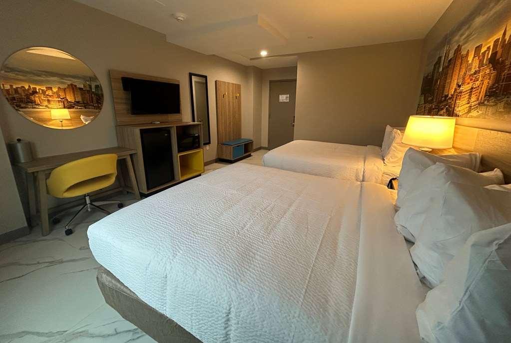 Days Inn By Wyndham Staten Island New York City Room photo